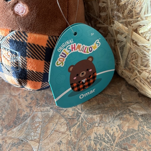 Squishmallows official Kellytoy Omar the Bear - Picture 6 of 7